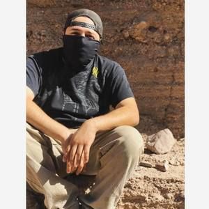 Meet your Posher, Travis